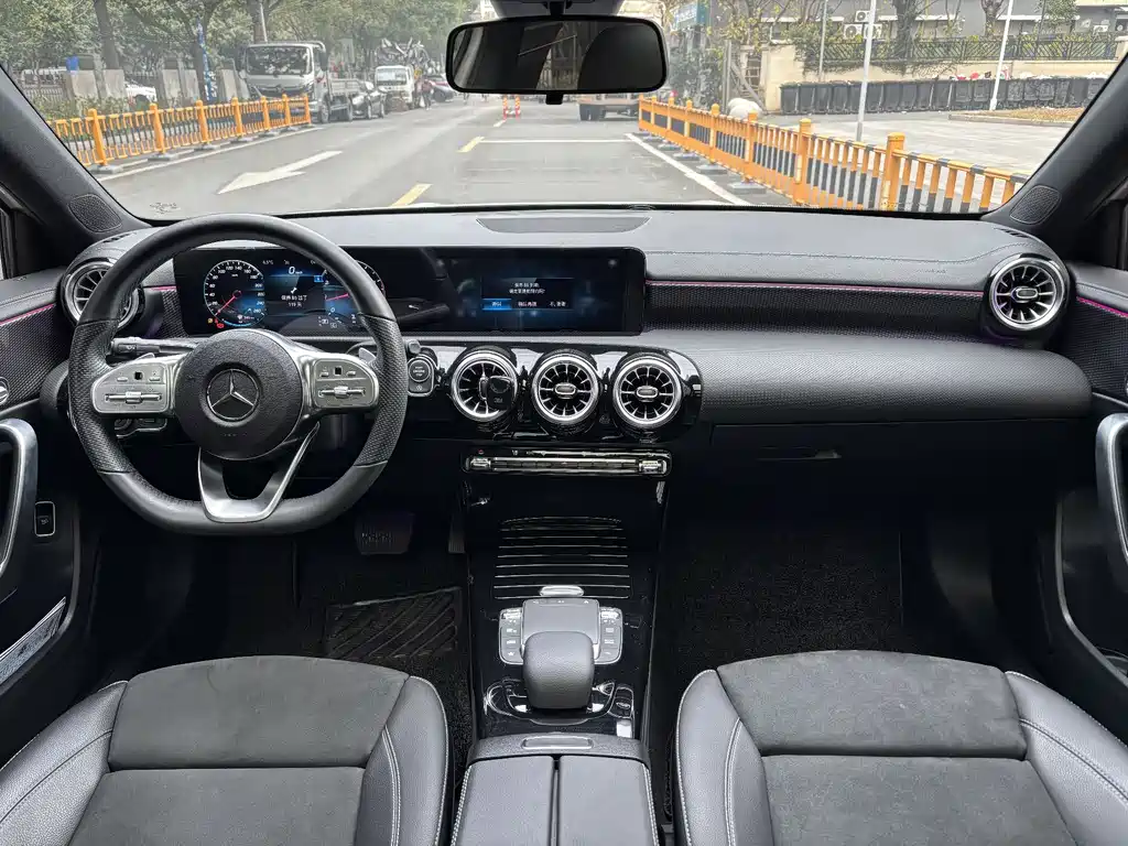 MERCEDES-BENZ A CLASS