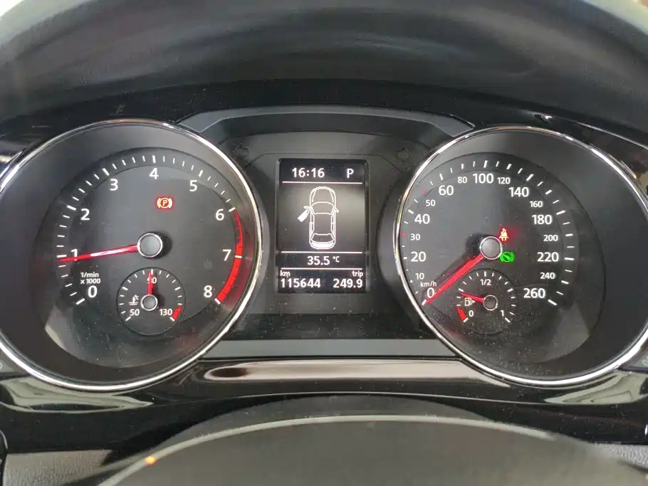Volkswagen Sagitar — миниатюра 14