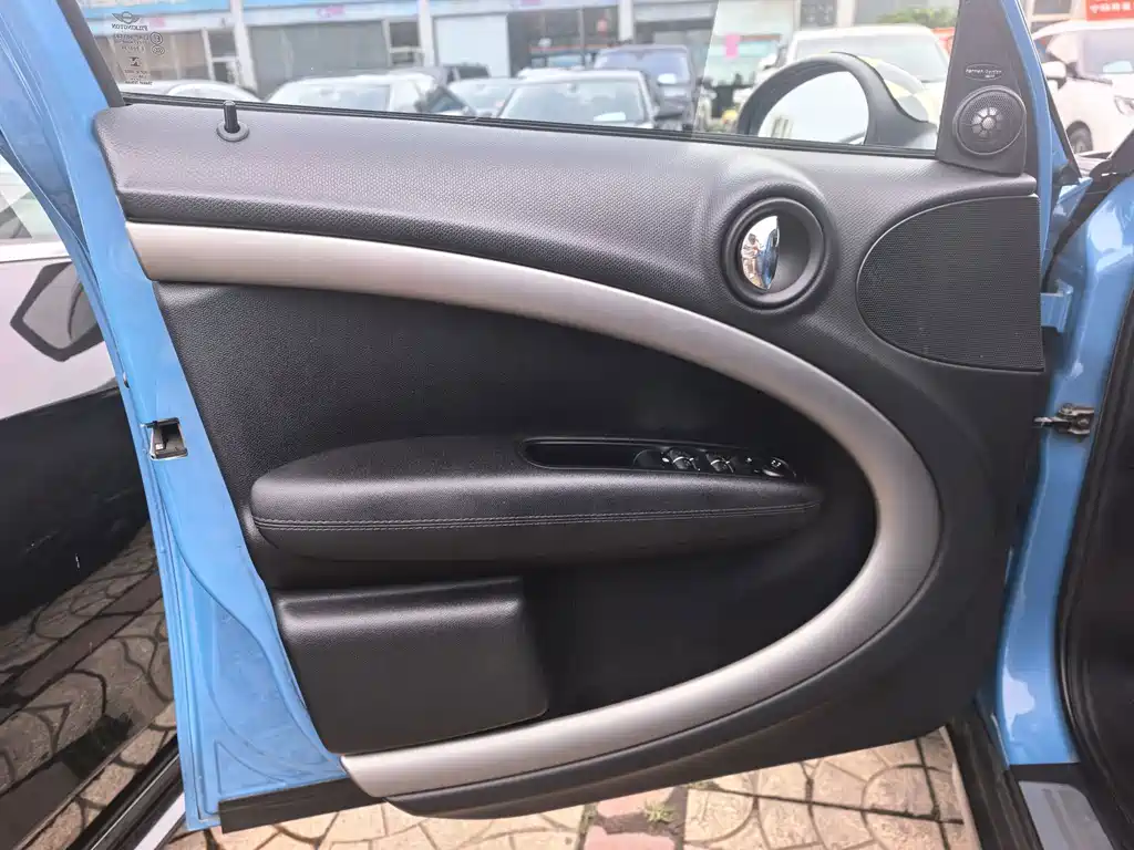 MINI Mini Countryman — миниатюра 7