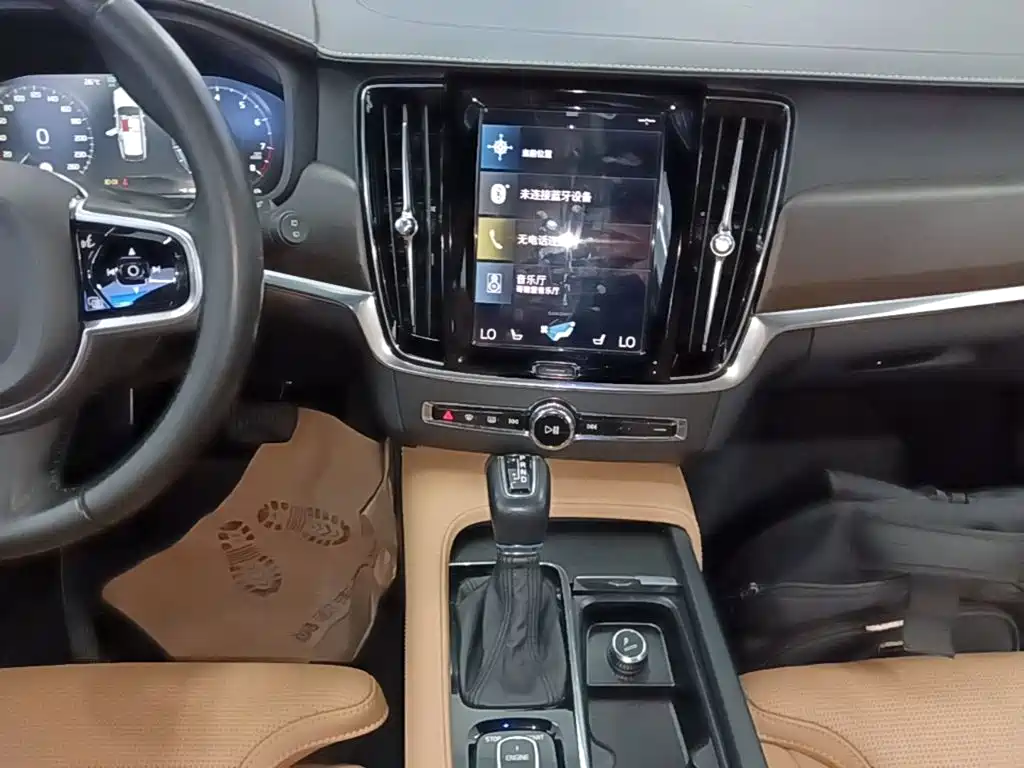 Volvo V90 — миниатюра 13