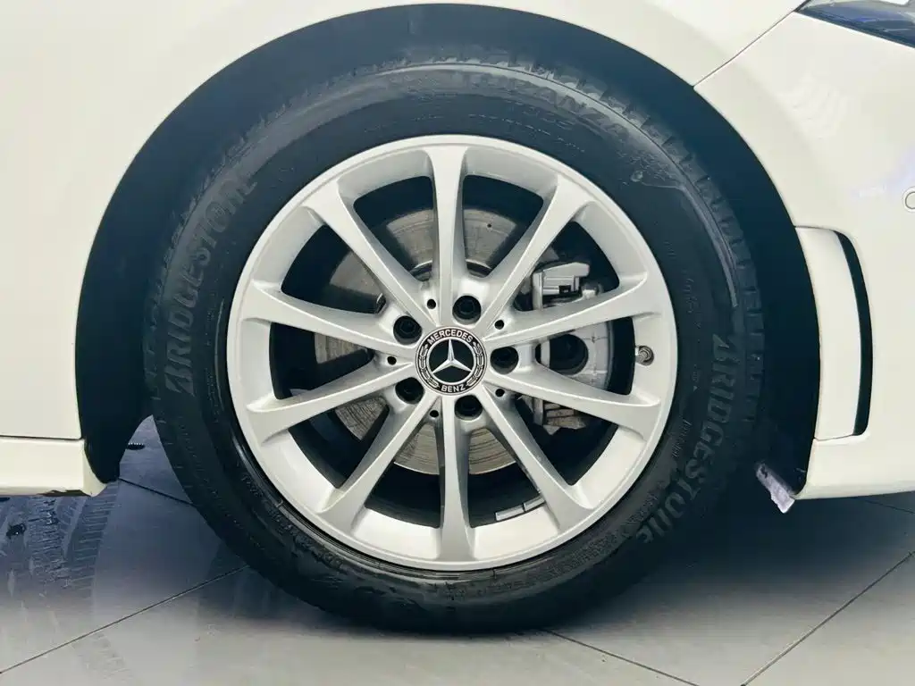 Mercedes-Benz A-Class — миниатюра 10