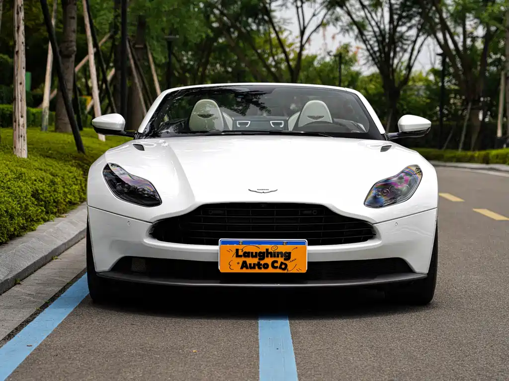 Aston Martin DB11 2019 4.0T V8 Volante