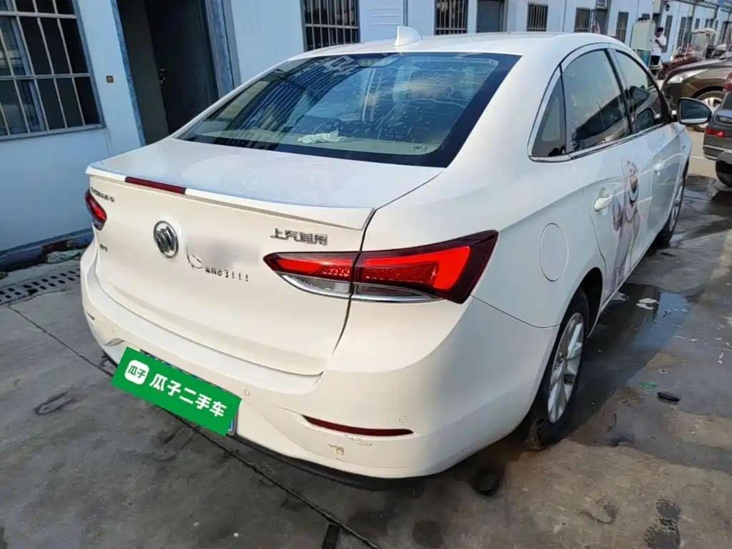 Buick Excelle — миниатюра 7
