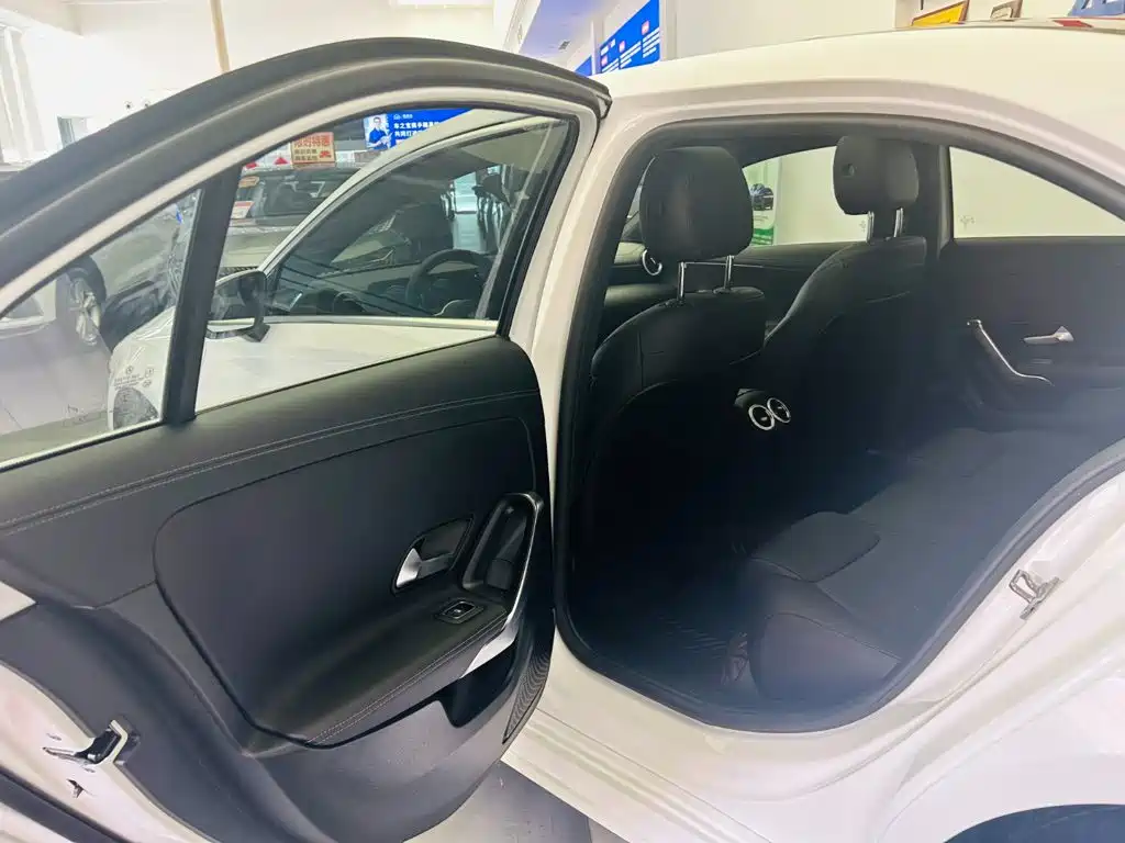 Mercedes-Benz A-Class — миниатюра 23