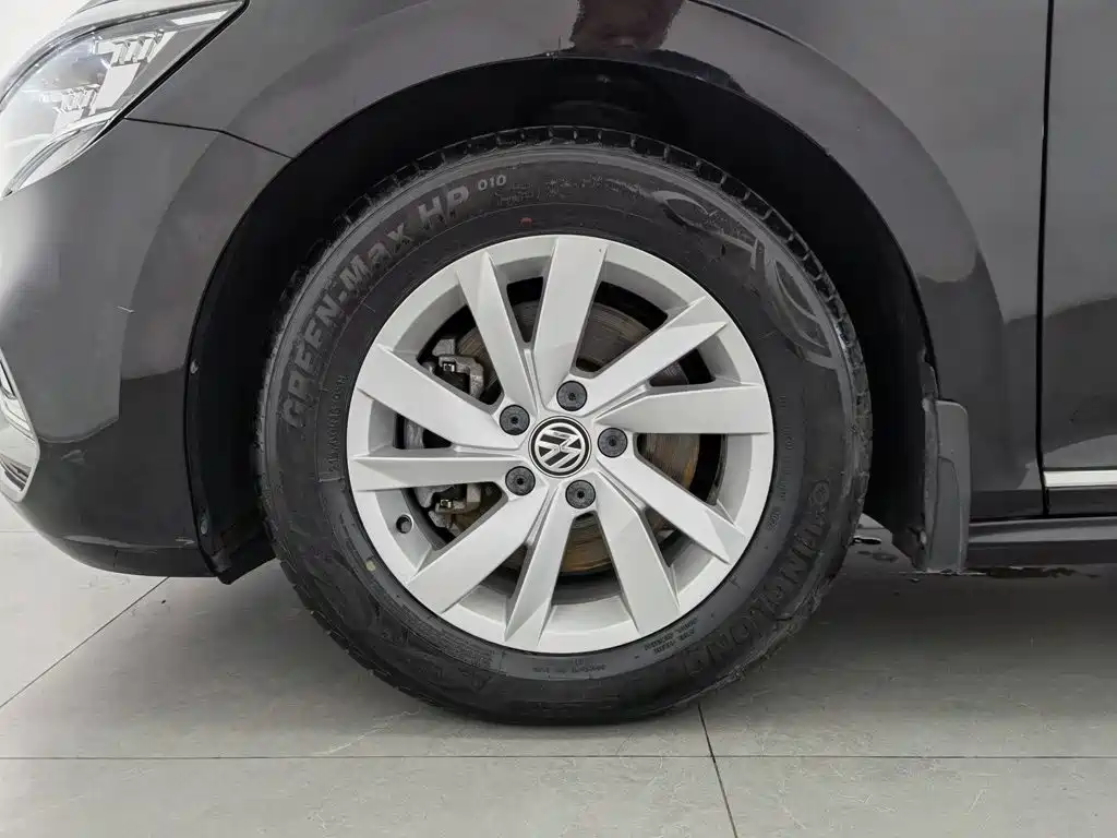 Volkswagen Passat — миниатюра 17