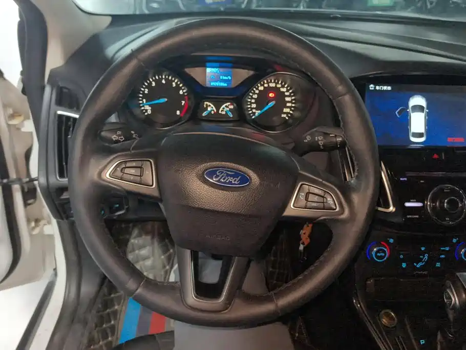 Ford Focus — фотографии объявления, Фото 15