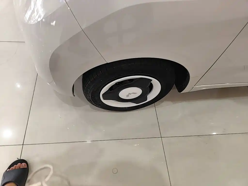 Wuling MINIEV — миниатюра 23
