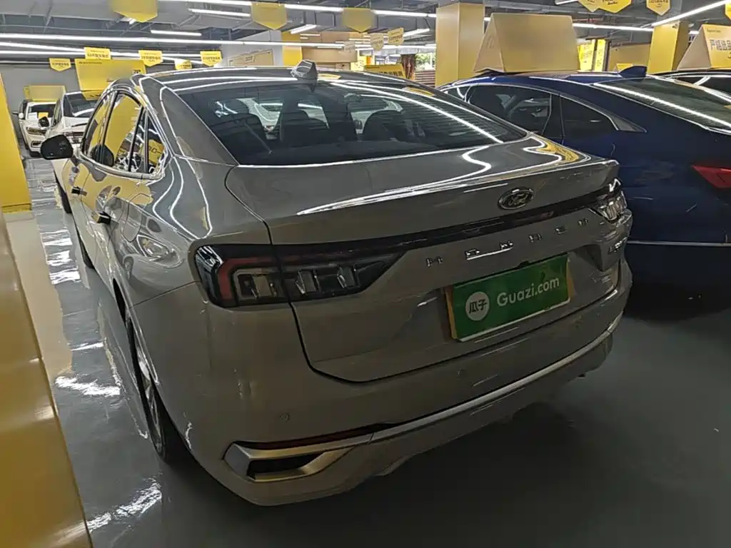 Ford Mondeo — миниатюра 5
