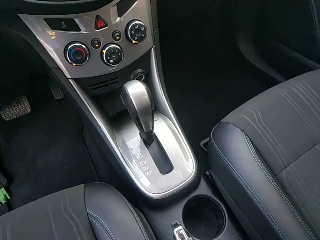 Chevrolet Trax — миниатюра 14