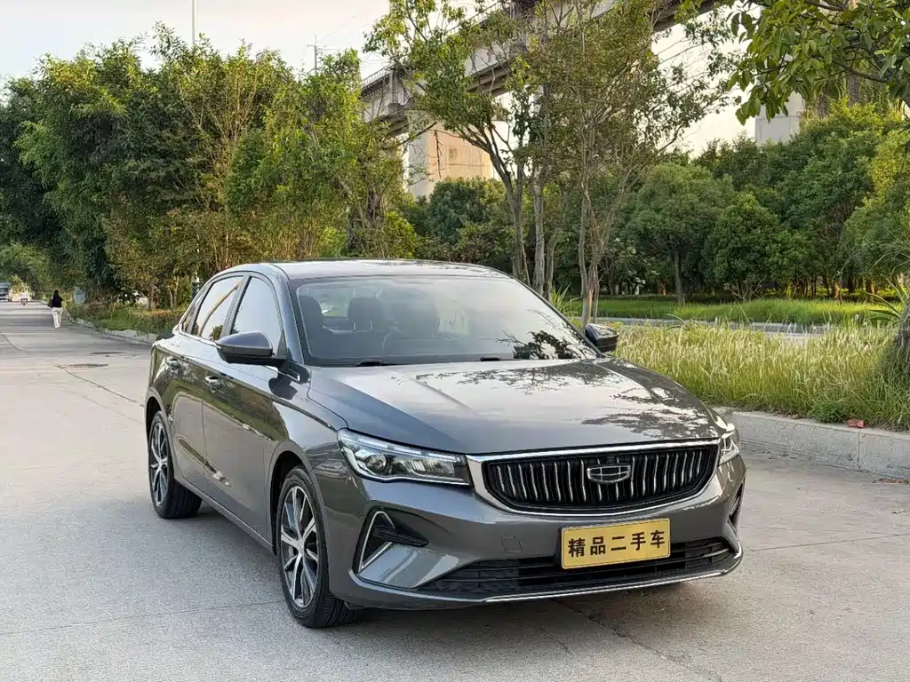 Geely Emgrand — миниатюра 3