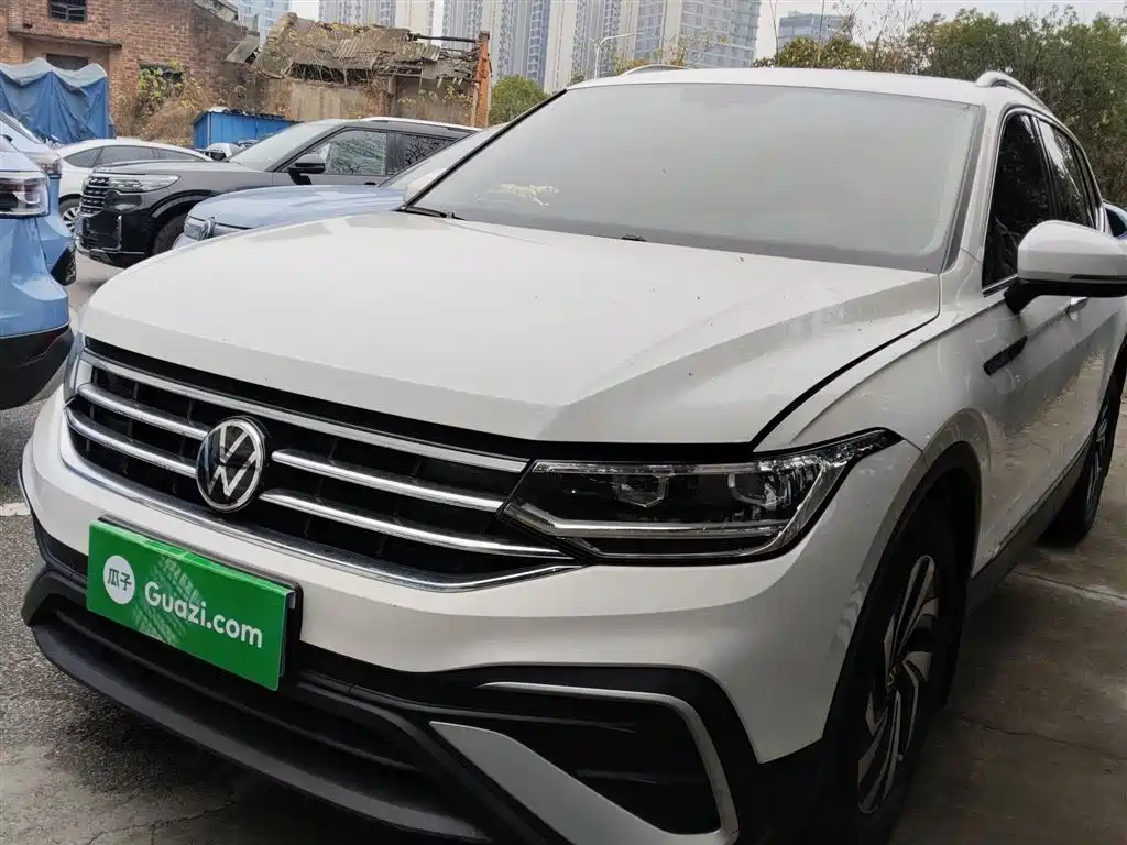 Volkswagen Tiguan L 2021