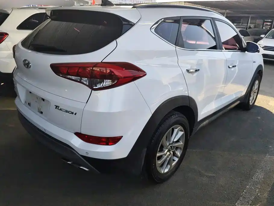 Hyundai Tucson — миниатюра 3
