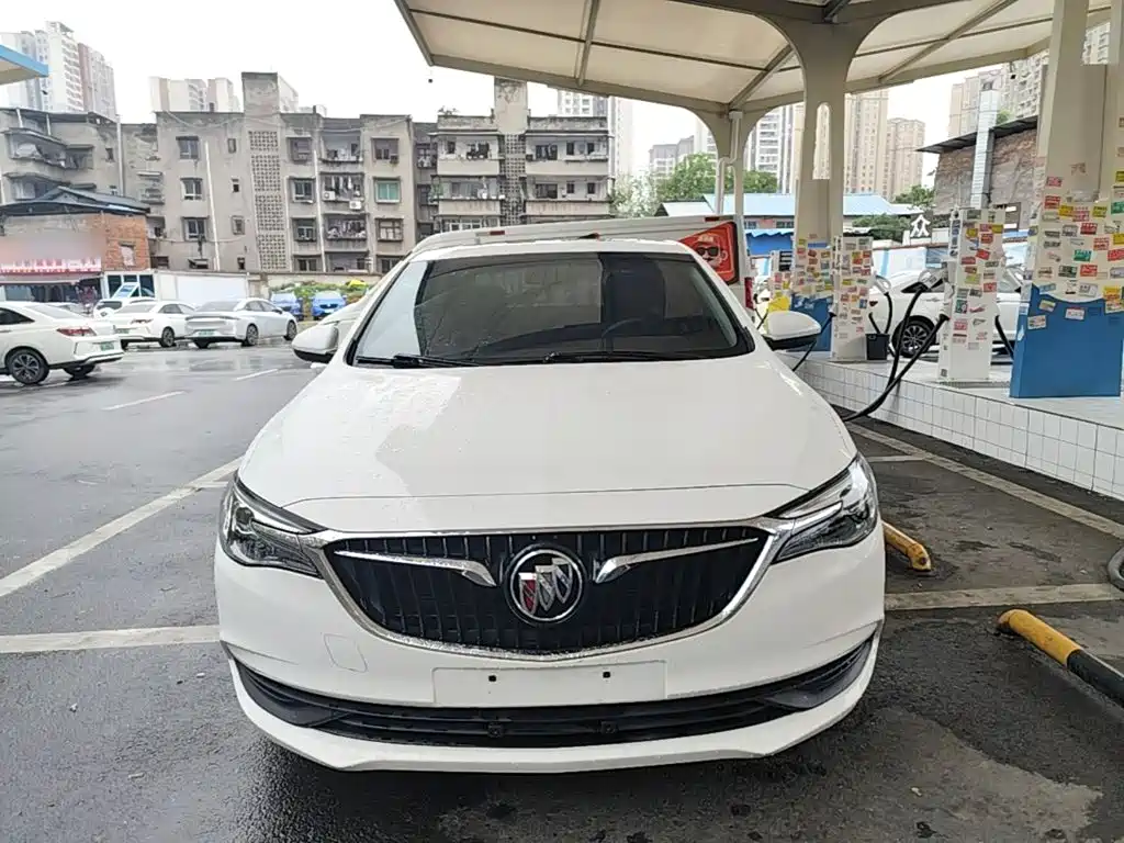 Buick Excelle — миниатюра 3