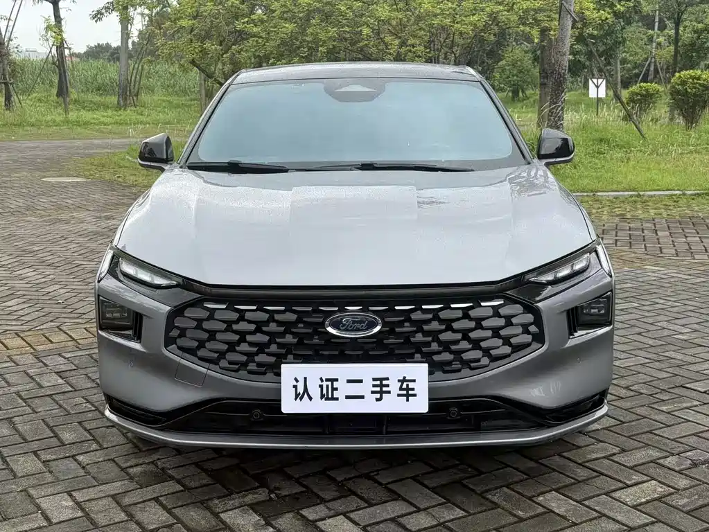 Ford Mondeo — миниатюра 2