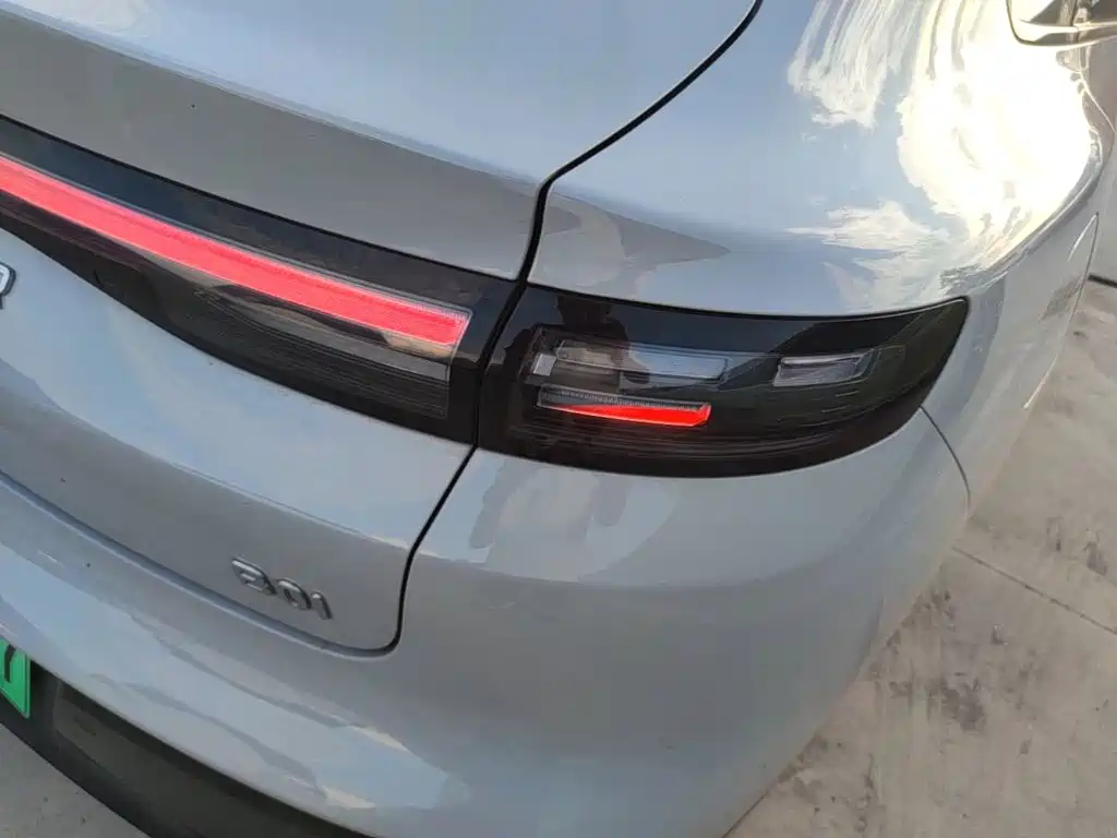Leapmotor Ноль один. — миниатюра 8
