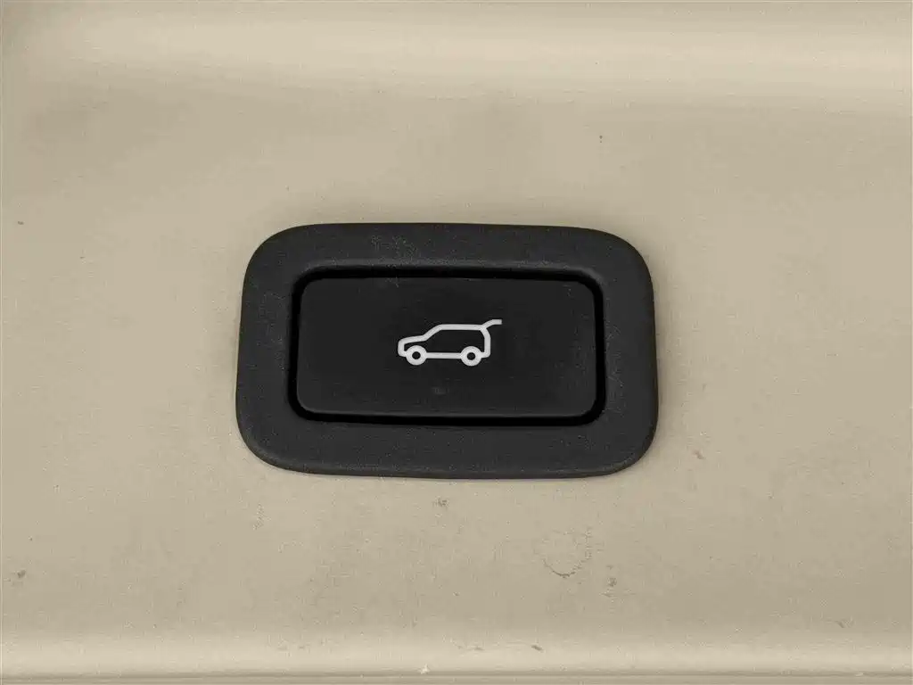 Land Rover Range Rover — миниатюра 25