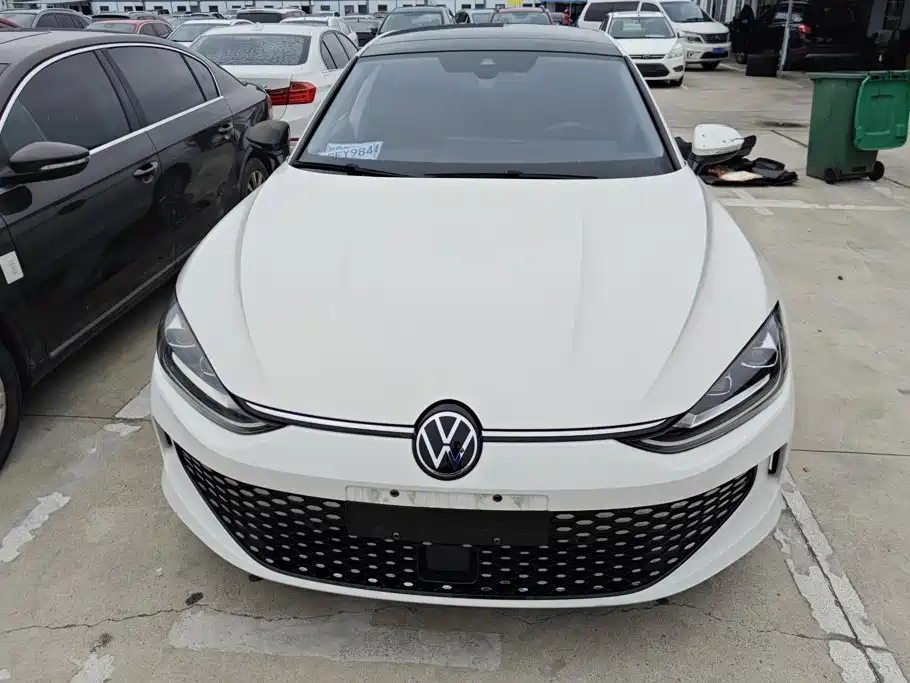 Volkswagen Lamando — миниатюра 2