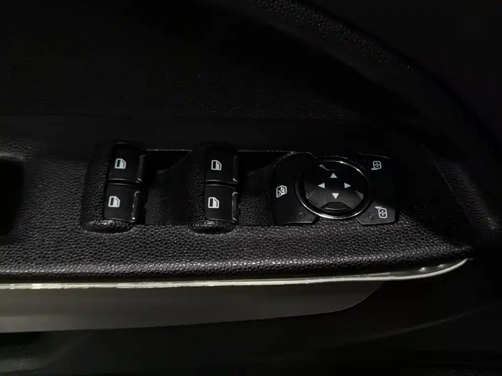 Ford Ecosport — миниатюра 9