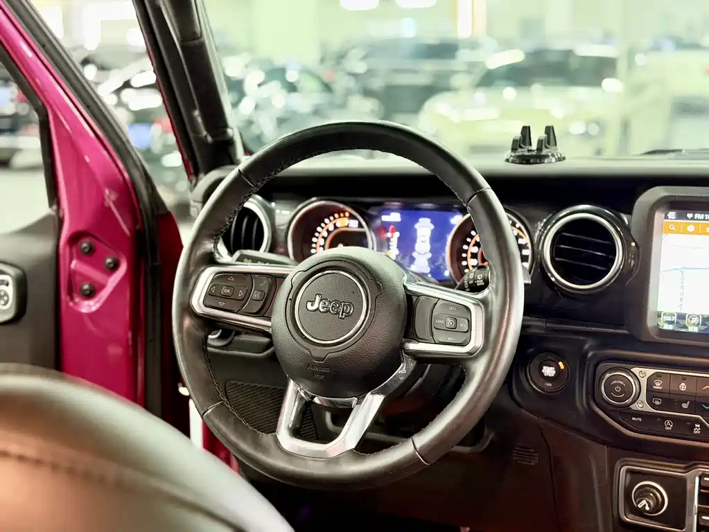 Jeep Wrangler — миниатюра 6