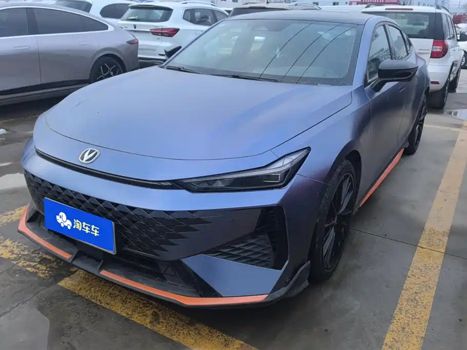 Changan UNI-V 2024
