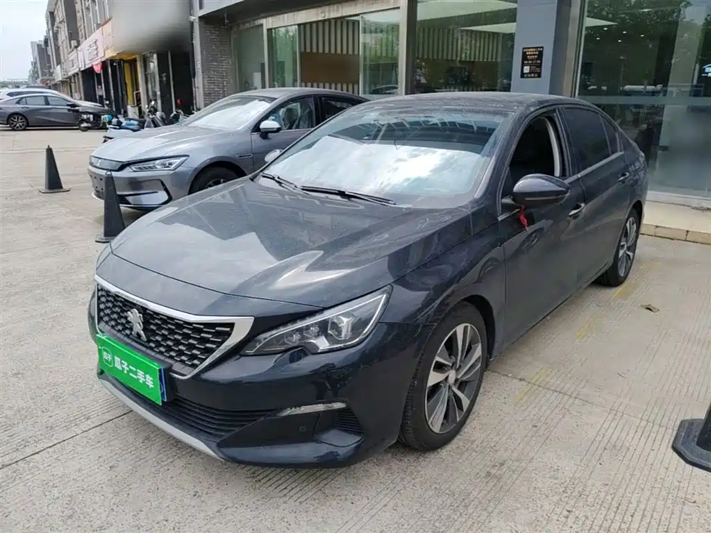 Peugeot 408 2021