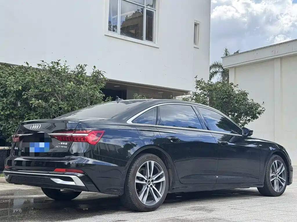 Audi A6L 2024 40 TFSI Luxury