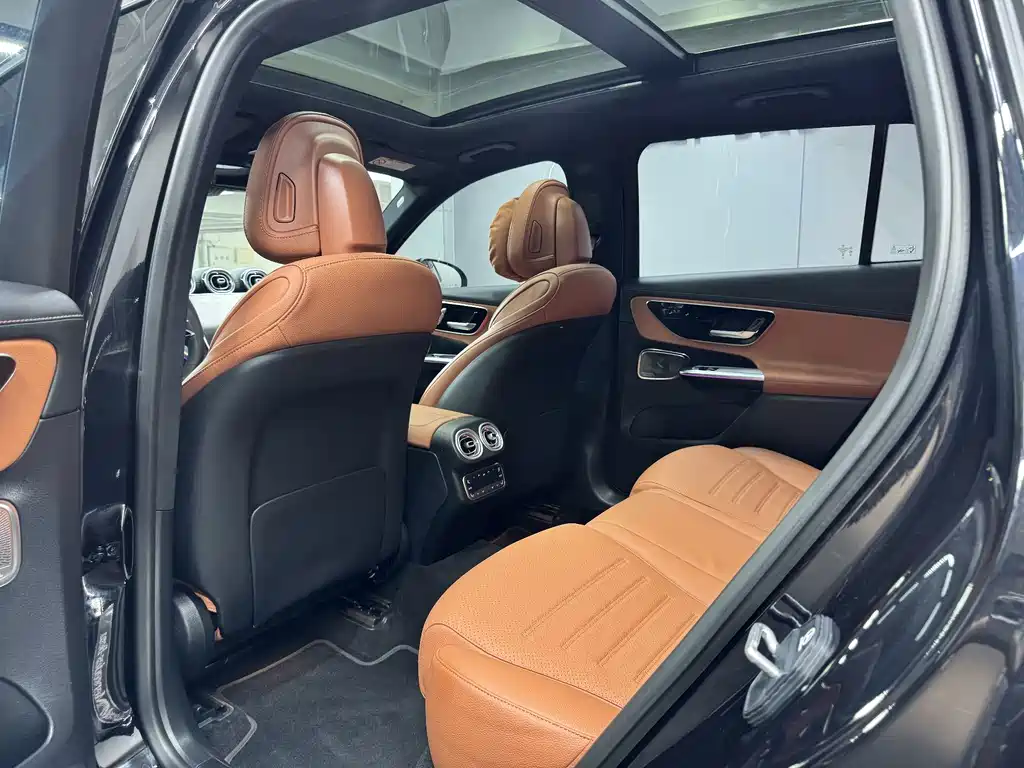 Mercedes-Benz GLC — миниатюра 11
