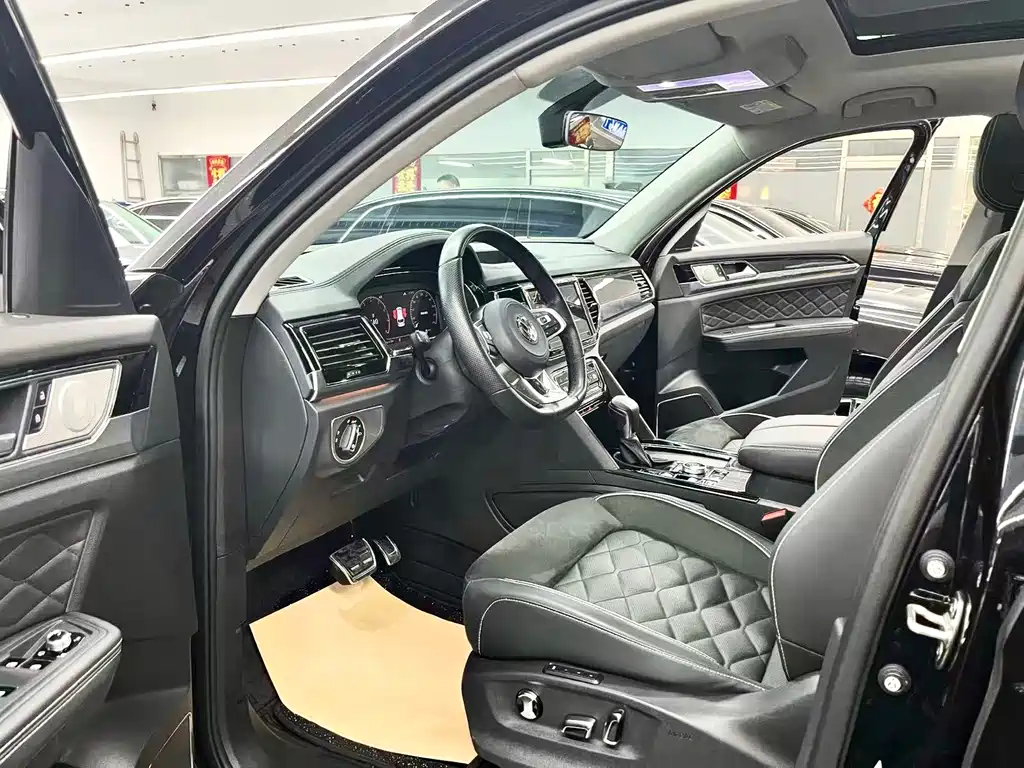 Volkswagen Teramont — миниатюра 7