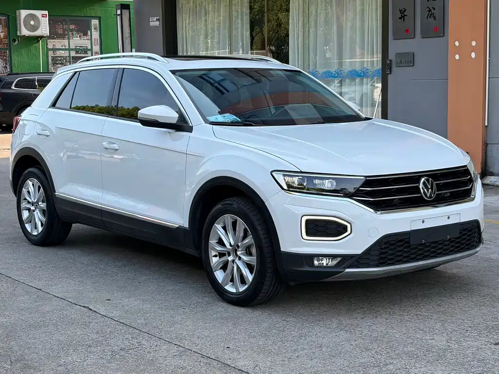 Volkswagen T-Roc — миниатюра 3