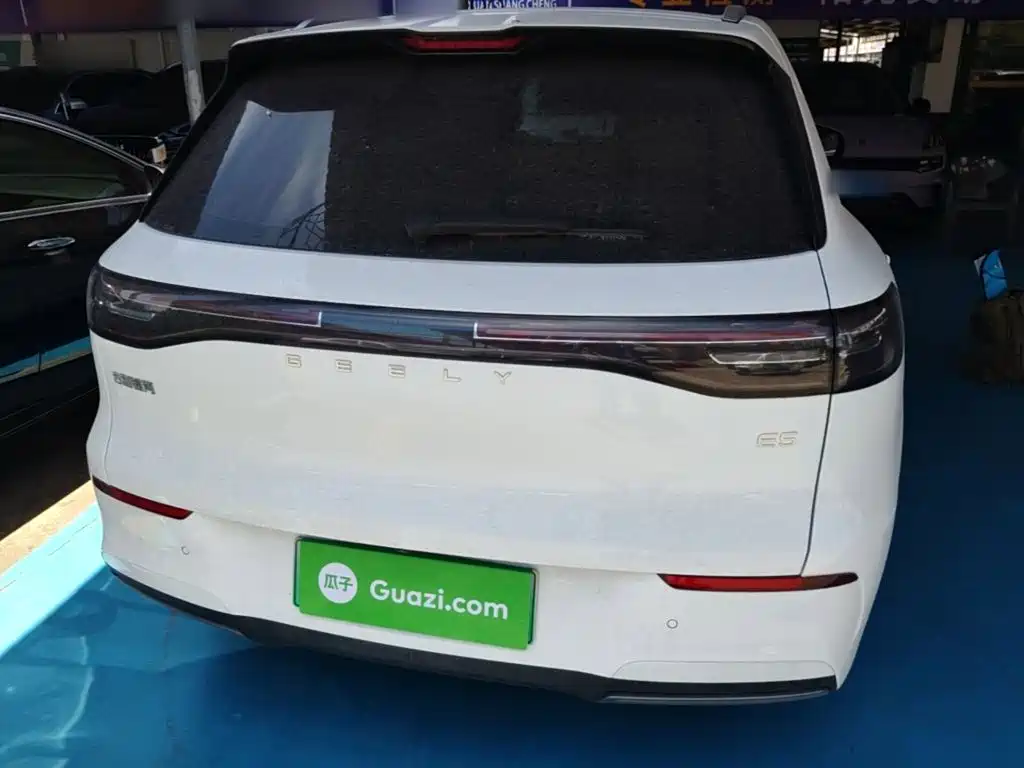 Geely Galaxy Galaxy E5 E5 2024 530km +