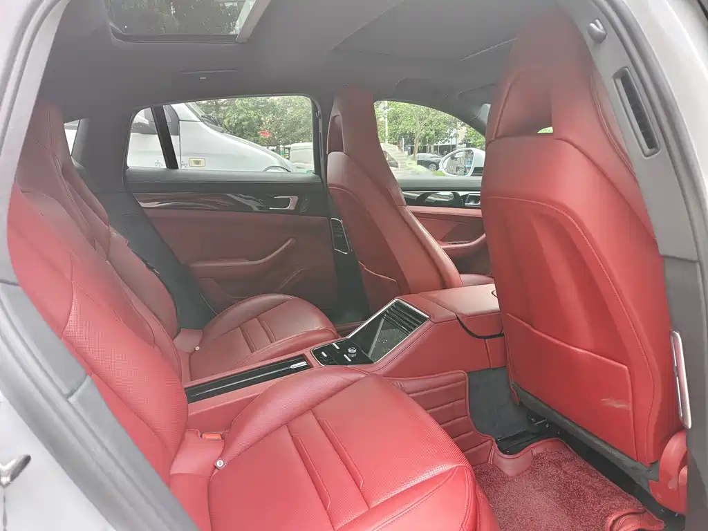 Porsche Panamera — миниатюра 4
