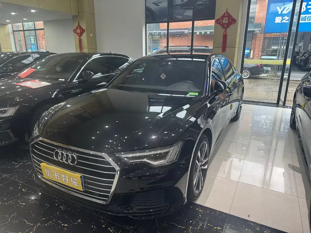 Audi A6L 2022