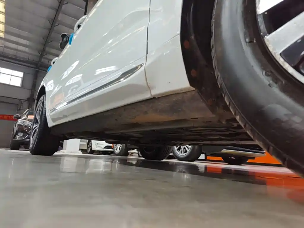 Volvo XC60 — миниатюра 21