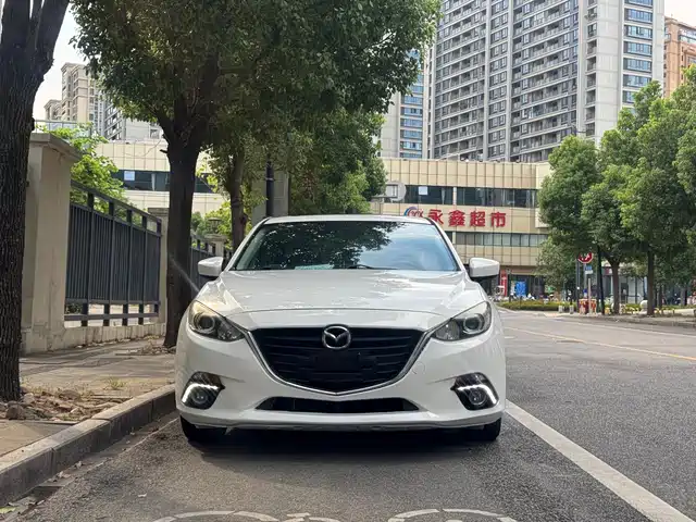 2015 Mazda 3