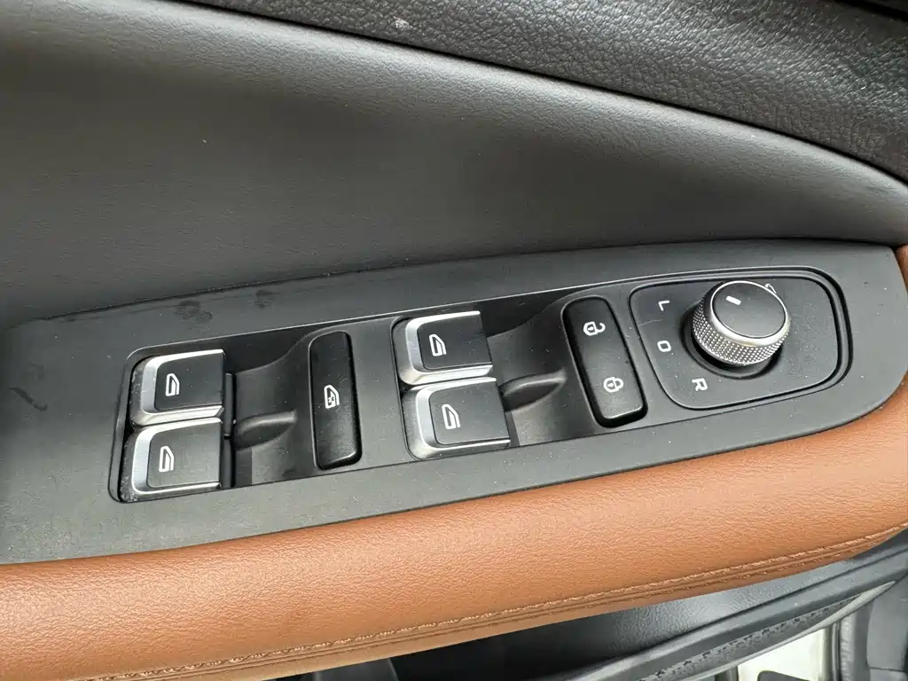 GEELY AUTOMOBILE VISION X6