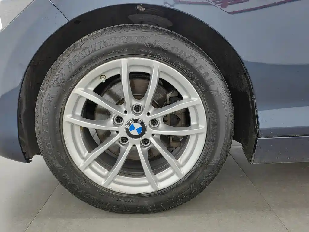 BMW 1 Series (Import) — миниатюра 17