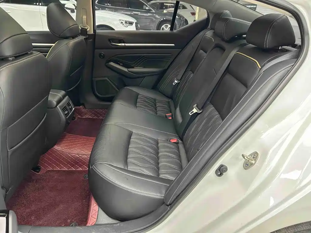 Nissan Teana — миниатюра 19