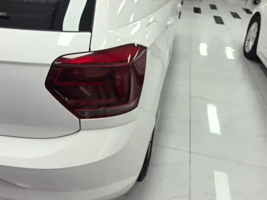 Volkswagen Polo — миниатюра 24