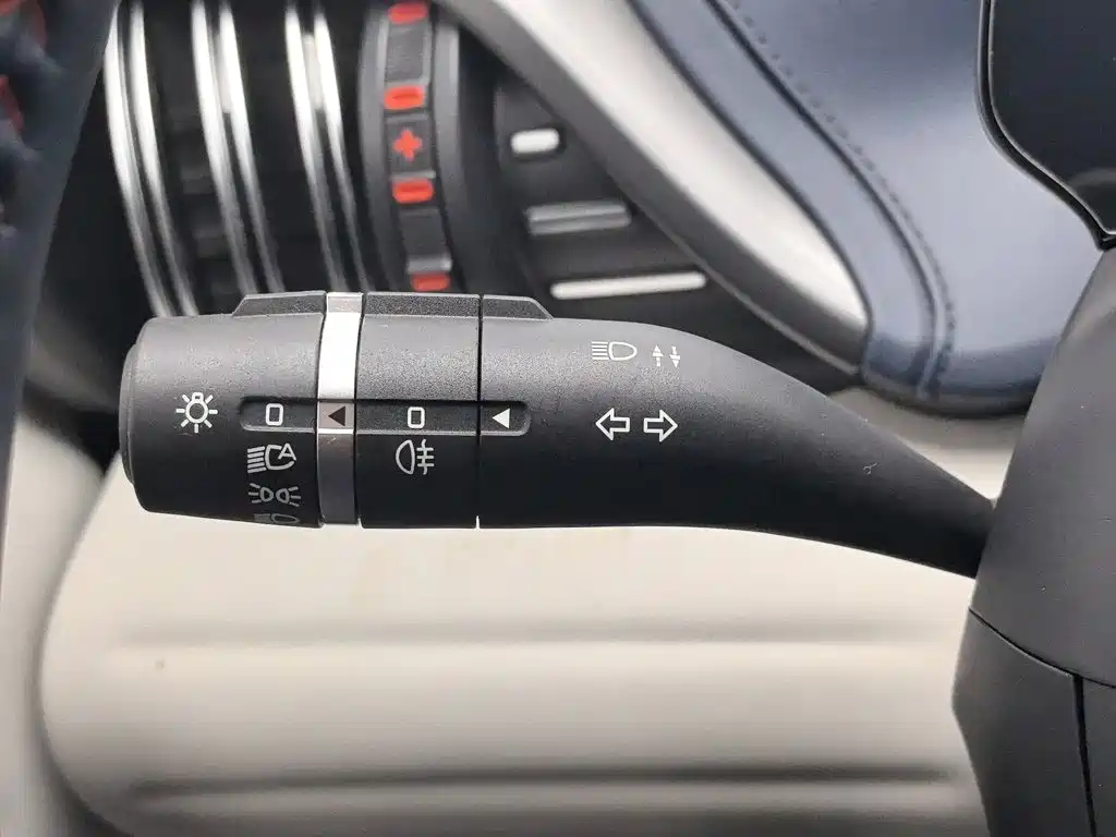 BYD Yuan Plus — миниатюра 21