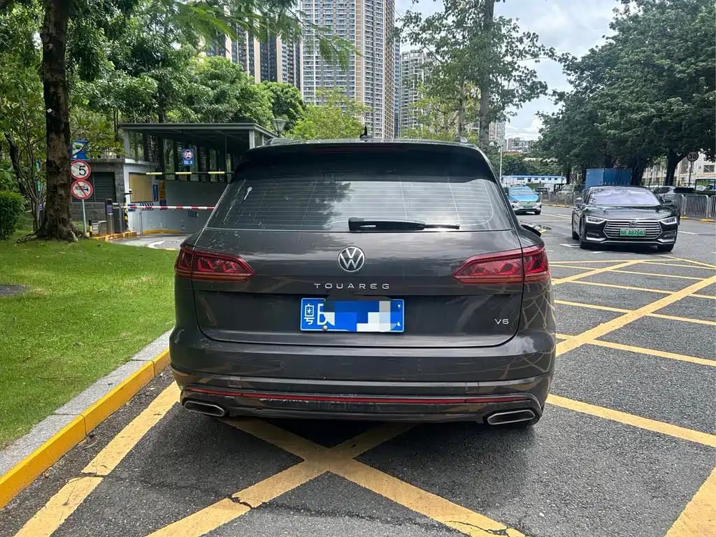 Volkswagen Touareg — миниатюра 4