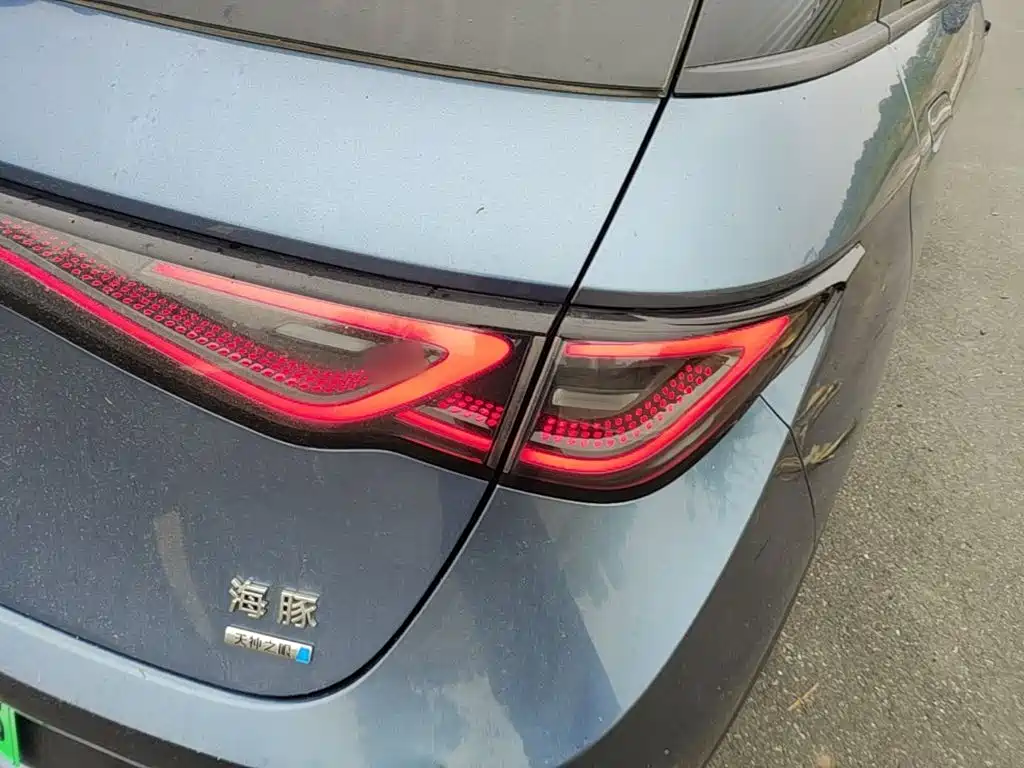 BYD Dolphin — миниатюра 8