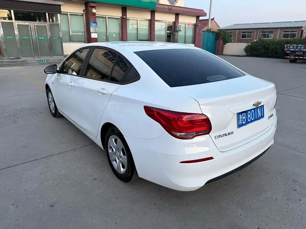 Chevrolet Cavalier — миниатюра 3