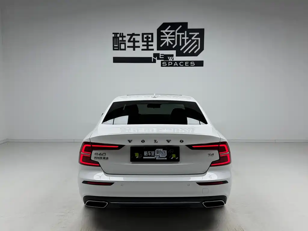 Volvo S60 2021 T4 Luxury