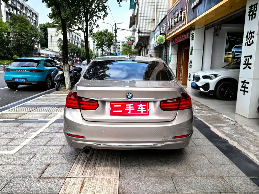 BMW 3 Series — миниатюра 7