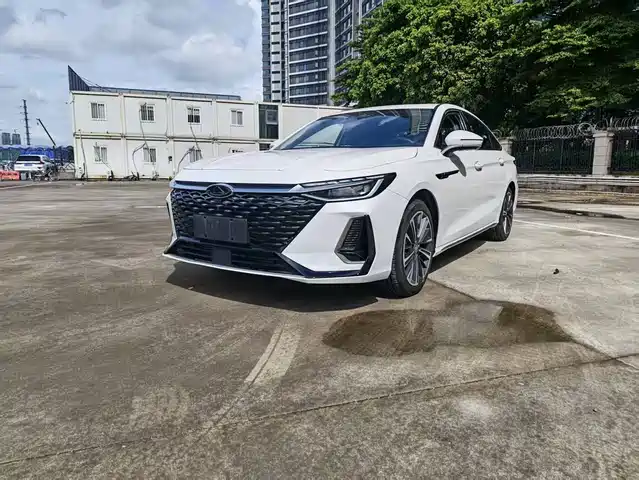 2022 Chery Arrizo 8