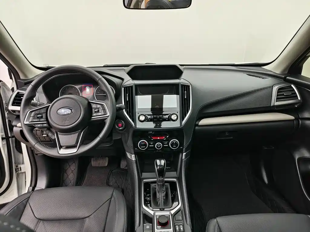 Subaru Forester 2024 2.5i AWD Luxury EyeSight