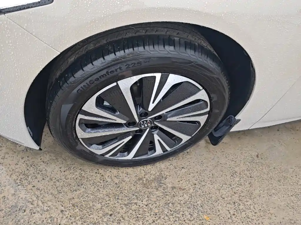 Buick Electra L7 — миниатюра 23