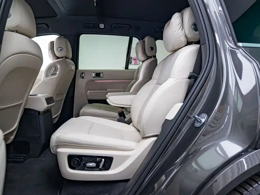 Li Auto Li L8 — миниатюра 9