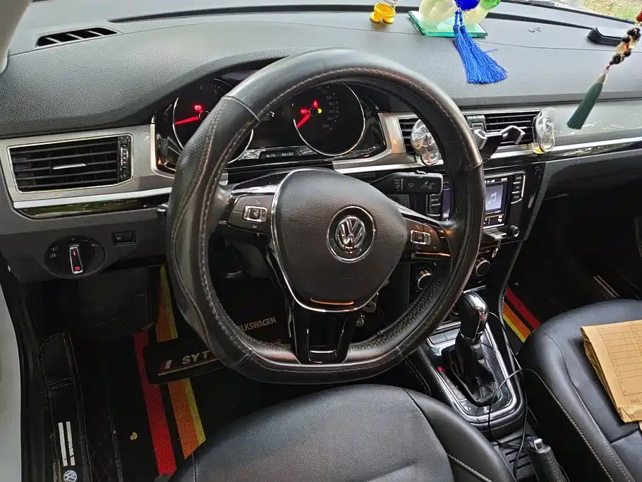 Volkswagen Bora — миниатюра 15