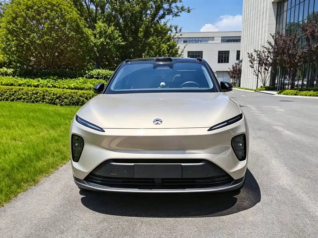 NIO ES8 2023 100kWh